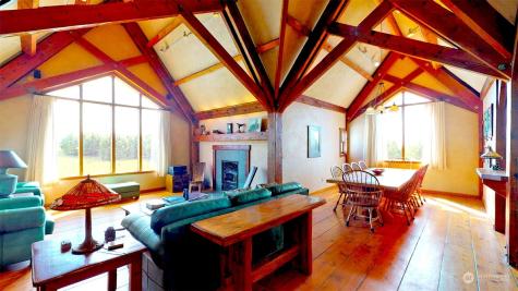 135 Lady Bug Road Oroville WA 98844