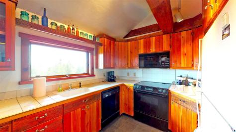 135 Lady Bug Road Oroville WA 98844