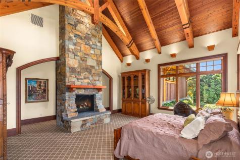 5051 Us Highway 12 Elma WA 98541