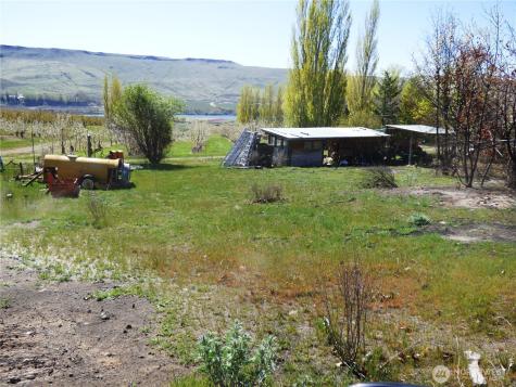501 Jack Wells Road Bridgeport WA 98813