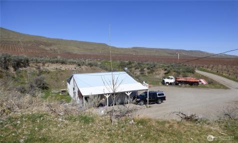 543 Jack Wells Road Bridgeport WA 98813