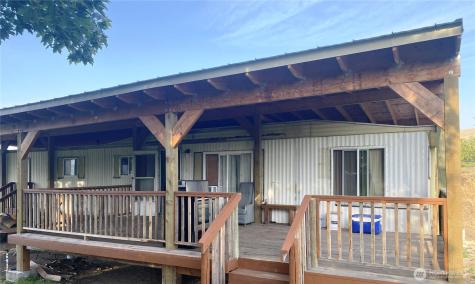 543 Jack Wells Road Bridgeport WA 98813