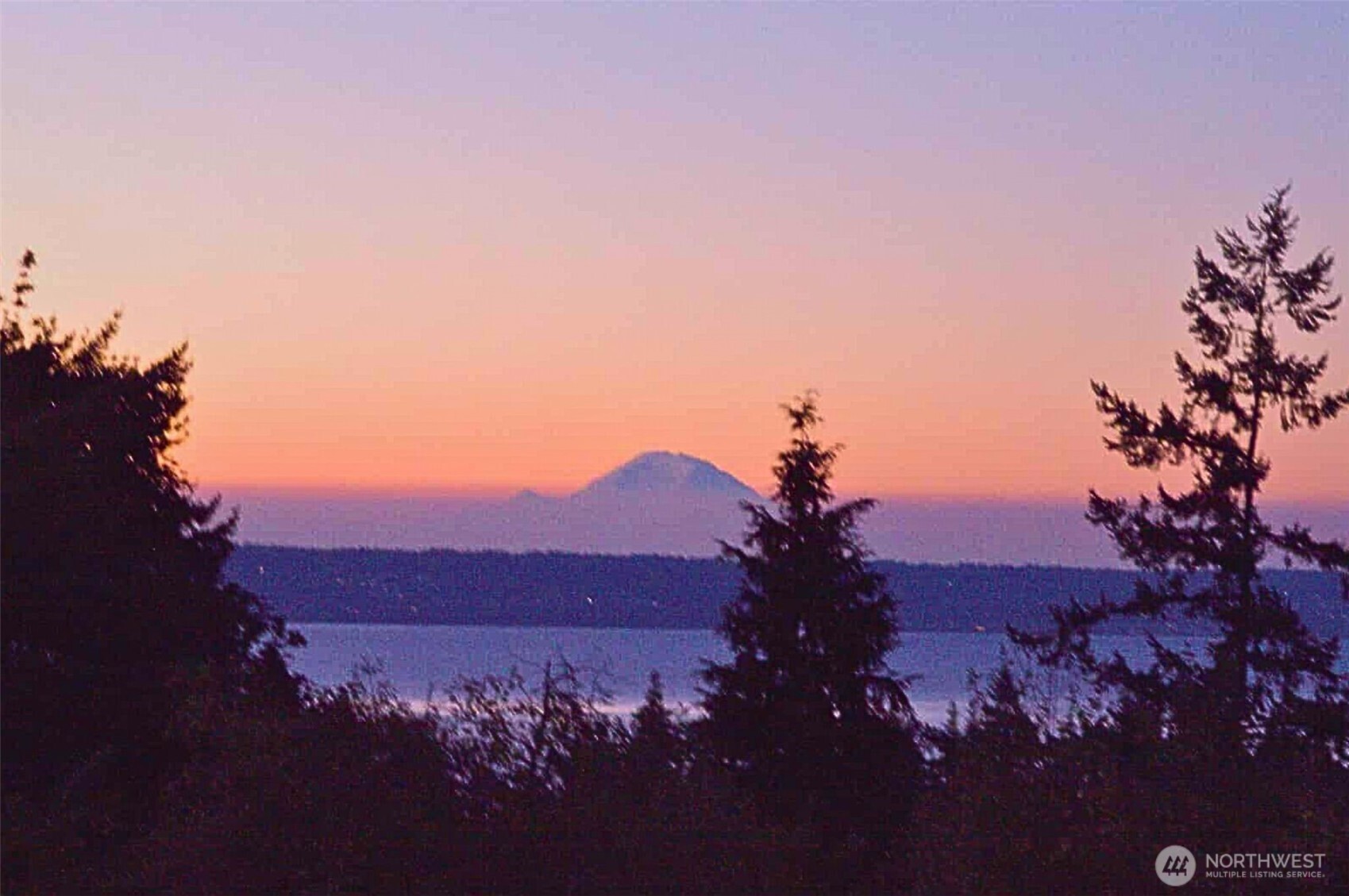 3681 Kingston Court Clinton WA 98236