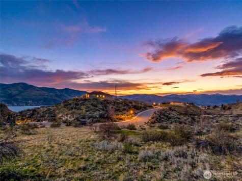 104 Crest Drive Chelan WA 98816