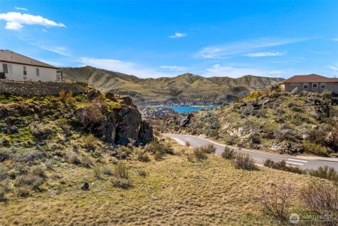 104 Crest Drive Chelan WA 98816
