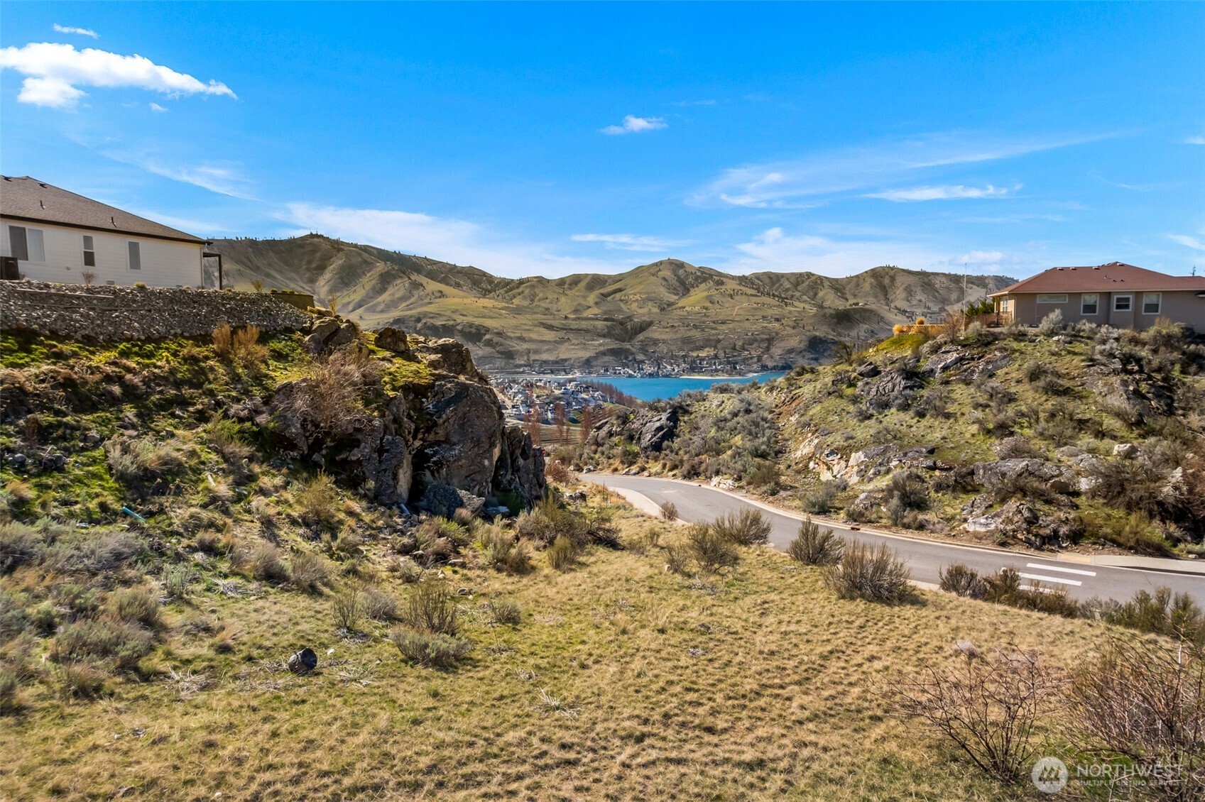 104 Crest Drive Chelan WA 98816