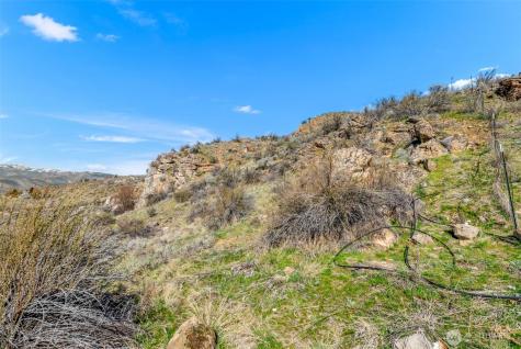 104 Crest Drive Chelan WA 98816