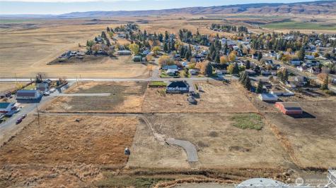 601 E 1st Street Waterville WA 98858