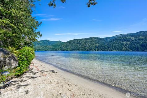 2 Oval Court Bellingham WA 98229