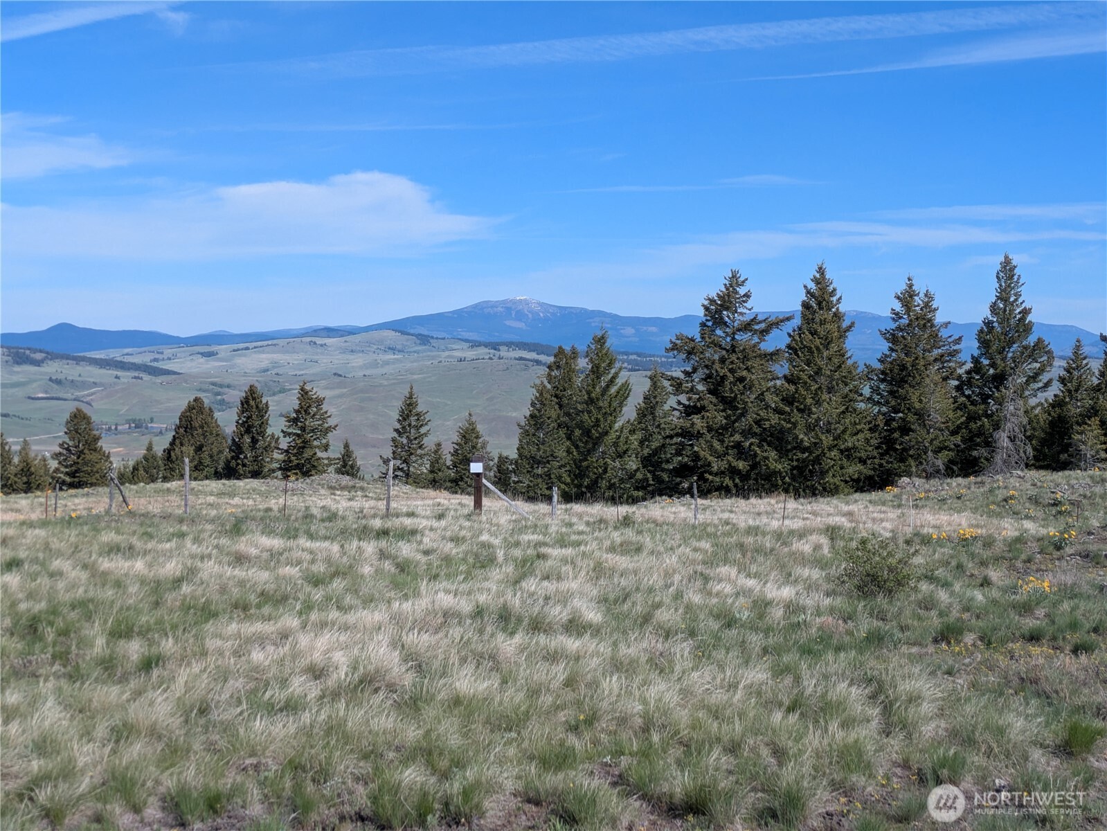 84 Pratt Road Oroville WA 98831
