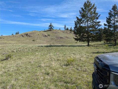84 Pratt Road Oroville WA 98831