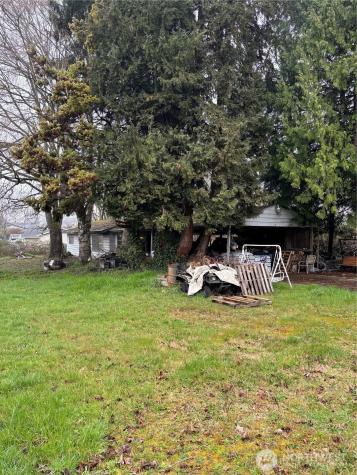 3320 13th Street SW Puyallup WA 98373