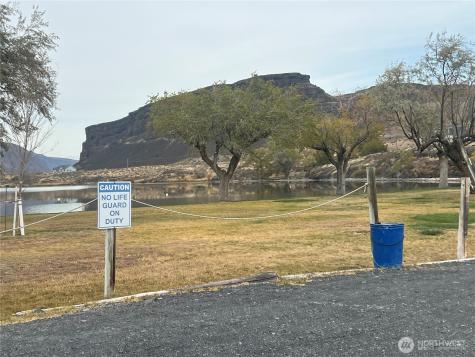 31465 Moore Road NE Coulee City WA 99115