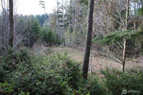 3470 N Mission Road Bremerton WA 98312