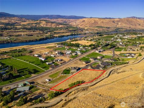 3223 Martin Place East Wenatchee WA 98802
