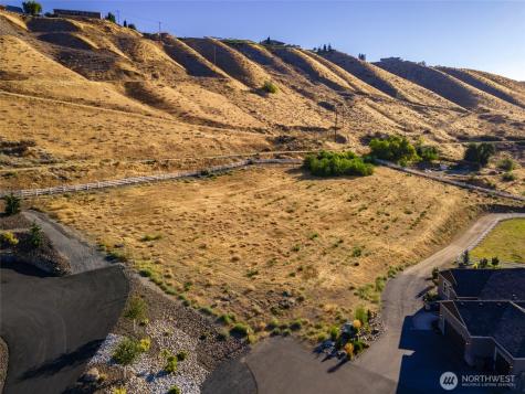 3223 Martin Place East Wenatchee WA 98802