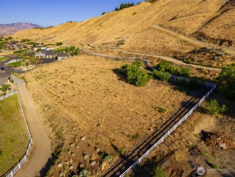 3223 Martin Place East Wenatchee WA 98802