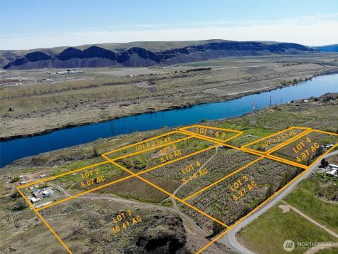 7199 Tarpiscan Road Malaga WA 98828