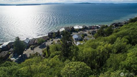 5426 Beach Drive SW Seattle WA 98136