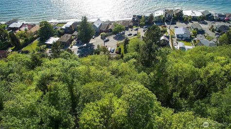 5426 Beach Drive SW Seattle WA 98136