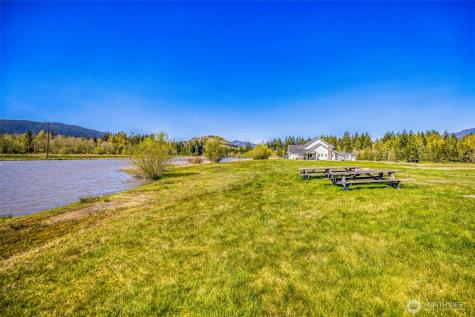 18177 Bow Lake Lane Bow WA 98232