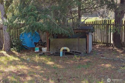 628 E Chance A La Mer NE Ocean Shores WA 98569