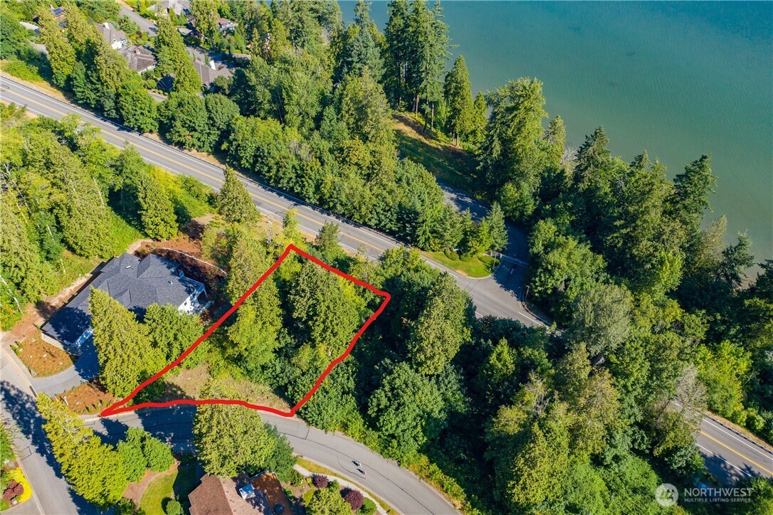 5368 Canvasback Loop Blaine WA 98230