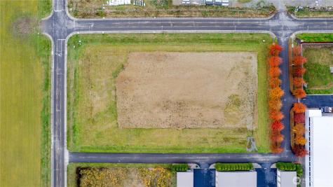 602 Redwood Road Lynden WA 98264