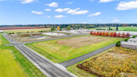 602 Redwood Road Lynden WA 98264