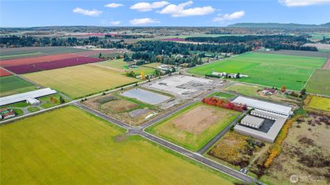 602 Redwood Road Lynden WA 98264