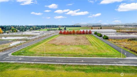 602 Redwood Road Lynden WA 98264
