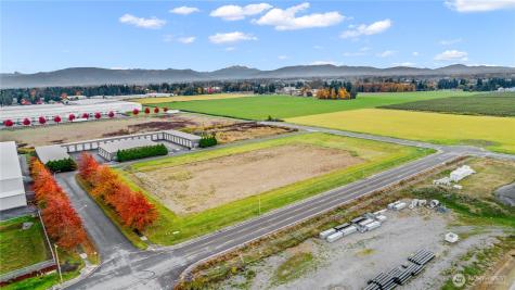 602 Redwood Road Lynden WA 98264