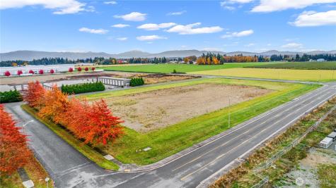 602 Redwood Road Lynden WA 98264