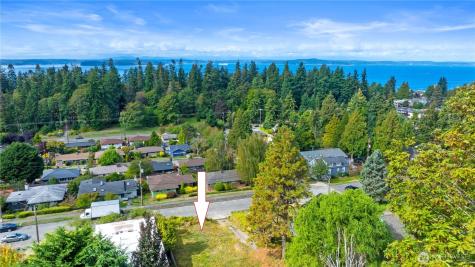 7558 45th Avenue SW Seattle WA 98136