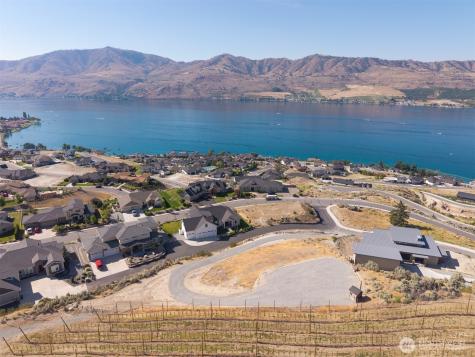 101 Lake Ridge Drive Chelan WA 98816