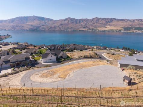 101 Lake Ridge Drive Chelan WA 98816