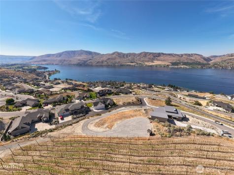 101 Lake Ridge Drive Chelan WA 98816