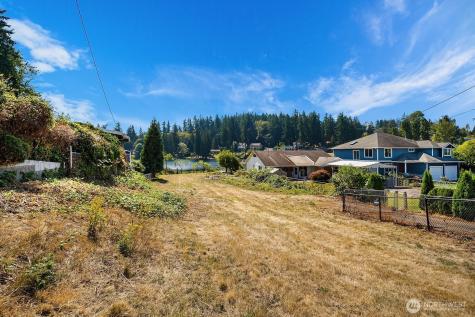 13059 SE 76th Street Newcastle WA 98056