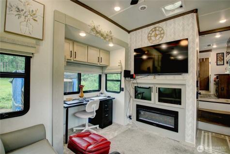2999 Heller Road Oak Harbor WA 98277