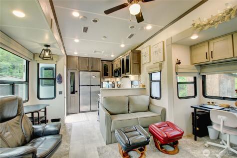 2999 Heller Road Oak Harbor WA 98277