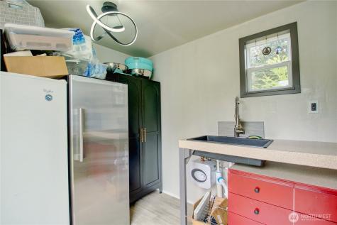 2999 Heller Road Oak Harbor WA 98277