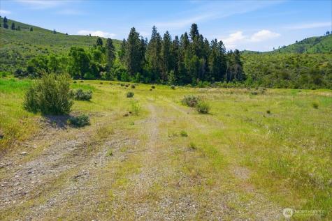3725 Us Highway 97a Chelan WA 98816