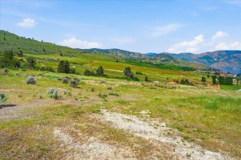 3725 Us Highway 97a Chelan WA 98816