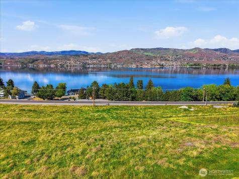 3725 Us Highway 97a Chelan WA 98816