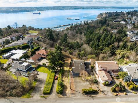 3810 Browns Point Boulevard NE Tacoma WA 98422