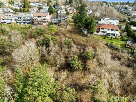 3810 Browns Point Boulevard NE Tacoma WA 98422