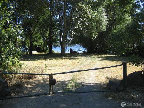 118 90th Avenue NE Kirkland WA 98034