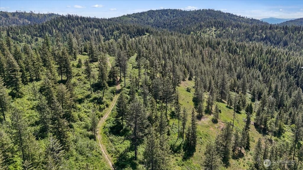 18 Miner Road Mead WA 99021