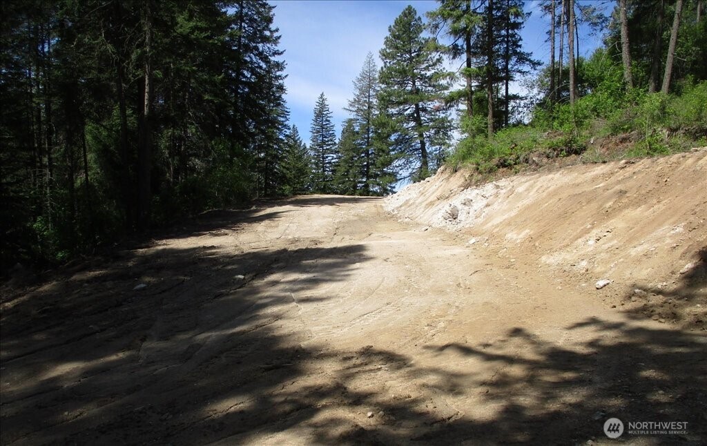 18 Miner Road Mead WA 99021