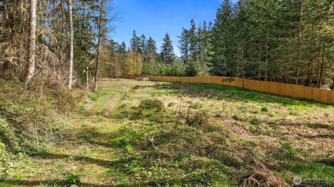 22872 State Route 525 Greenbank WA 98253